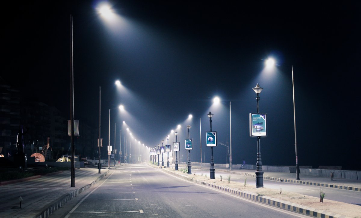 LED路灯施工应该注意什么?